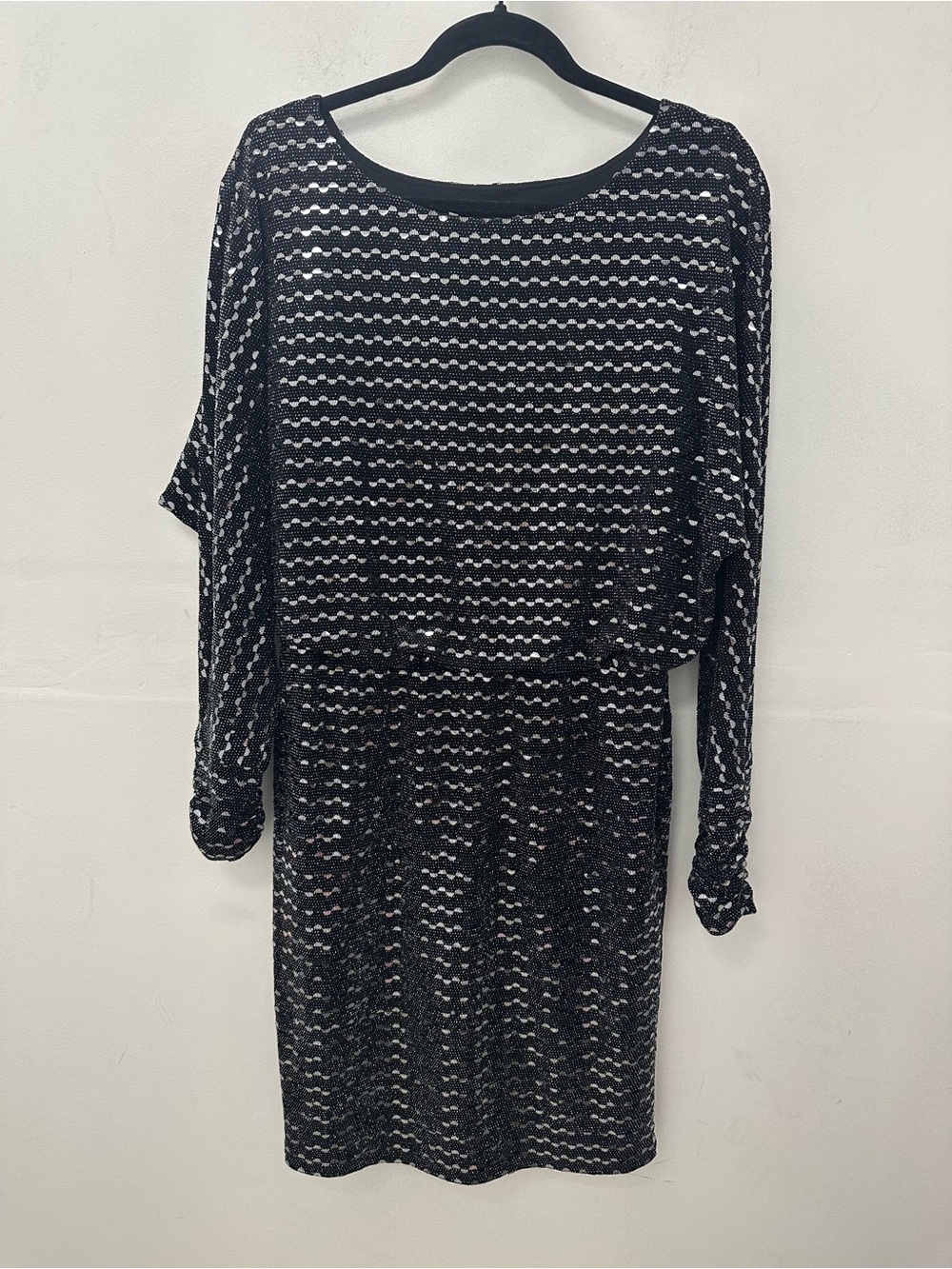 Jessica Howard Black Silver Metallic Cocktail Dress  Size 6